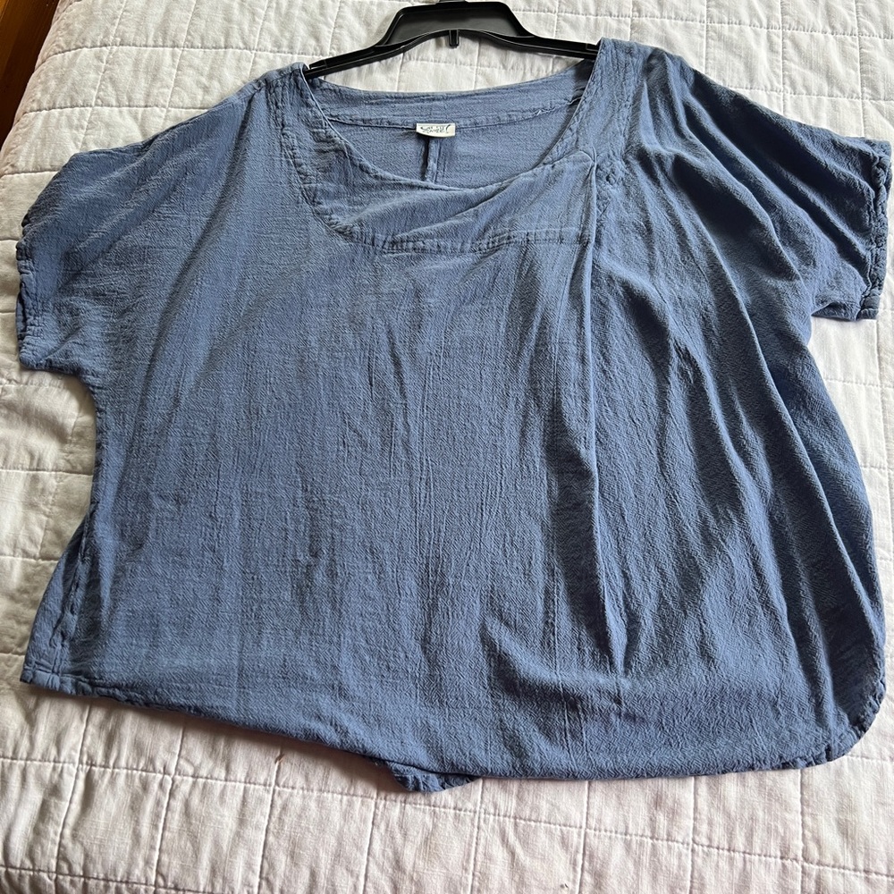Oh My Gauze XL blue top